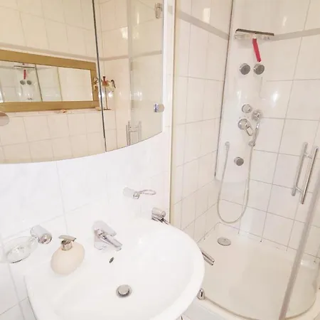 Apartment Obj 31 Fewo Fur 2 Personen Teilweise Meerblick Gegenuber Vom Strand *